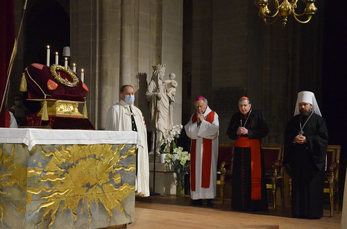 2022 02 12 POURNY Michel Veneration Sainte Couronne d epines (98)